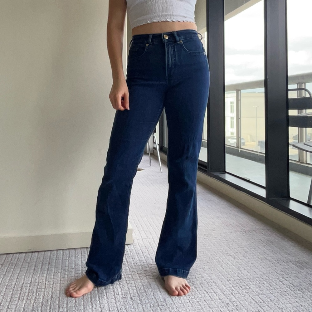 Express Dark Wash Stretchy Women's Flare Jeans
